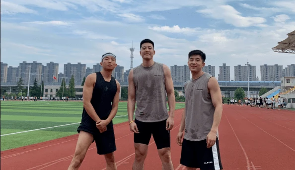 业余爱好者如何提高篮球才华_1